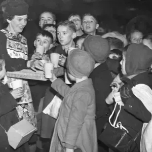 Child Evacuees Print, Liverpool, 1940 Child Evacuees Print, Liverpool, 1940