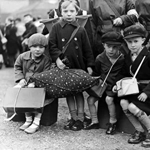 Children prepare to be evacuated from Sunderland, Tyne and Wear, 11th September 1939