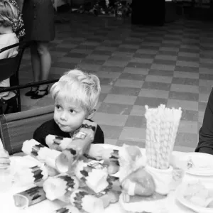 Childrens Christmas Party, Alexandra Ward, Royal Surrey County Hospital, Guildford Childrens Christmas Party, Alexandra Ward, Royal Surrey County Hospital, Guildford