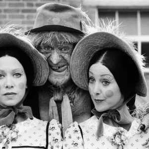 Childrens television favourite, Worzel Gummidge, gets enough trouble from Aunt Sally Childrens television favourite, Worzel Gummidge, gets enough trouble from Aunt Sally