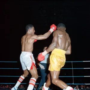 Chris Eubank vs Michael Watson for the WBO middleweight title at Earls Court Exhibition Chris Eubank vs Michael Watson for the WBO middleweight title at Earls Court Exhibition