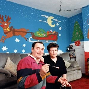 Christmas - Phillip and Jane Carter who painted their own winter wonderland in their