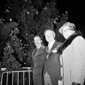 Christmas tree in Reading. 5th December 1974 Christmas tree in Reading. 5th December 1974