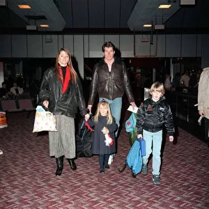 Christoper Reeve Superman Actor December 1986, arriving at London airport with his family