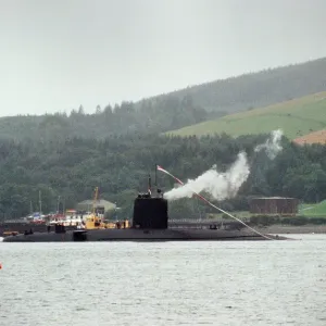 The Churchill class nuclear submarine HMS Conqueror leaves Her Majestys Naval Base The Churchill class nuclear submarine HMS Conqueror leaves Her Majestys Naval Base