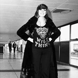 Cilla Black Singer / YV Presenter At Heathrow Airport