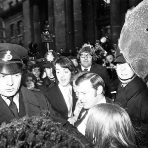 Paul McCartney and Linda Eastman Civil Wedding Print 1969 Paul McCartney and Linda Eastman Civil Wedding Print 1969