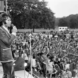Cliff Richard performing at the Jesus Festival in Hyde Park, London. 1st September 1972 Cliff Richard performing at the Jesus Festival in Hyde Park, London. 1st September 1972