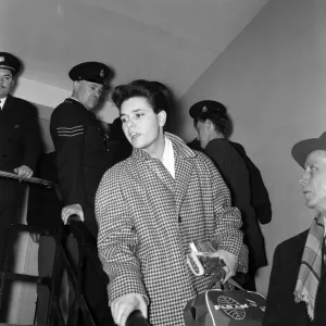 Cliff Richard pictured at London Airport, leaving for New York. 18th January 1960 Cliff Richard pictured at London Airport, leaving for New York. 18th January 1960