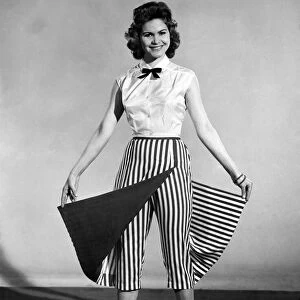 Clothing Fashion 1955. July 1955 P021254