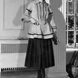 Clothing Fashion 1970: Suede shirting blouse in Bavarian peasant style