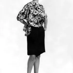Clothing. Fashion. Anne Powell. October 1966 P006646 Clothing. Fashion. Anne Powell. October 1966 P006646