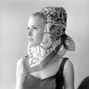 Clothing: Fashion: Headscarf. 1966 B1921-006 Clothing: Fashion: Headscarf. 1966 B1921-006