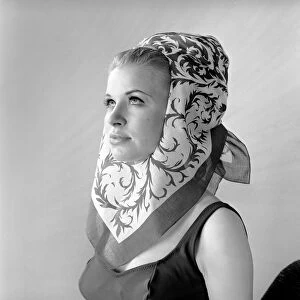 Clothing: Fashion: Headscarf. 1966 B1921-008