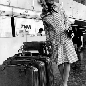 Clothing: You should have seen the heads turn when Sharon Lynne turned up at London Clothing: You should have seen the heads turn when Sharon Lynne turned up at London