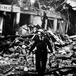 Klondenbich Blitze März 1941 Zerstörung im Straßenwasser Feuerwehr Luftangriff Heeresbomben