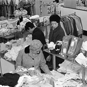 CO-OP Sale, Guildford, Surrey, Thursday 7th January 1971