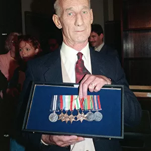 Cockleshell Hero s. Bill Sparks almost wept as he sold his war time medals at auction