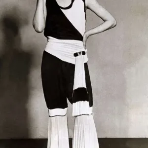 Cocktail Suit - April 1931 A©mirrorpix Cocktail Suit - April 1931 A©mirrorpix