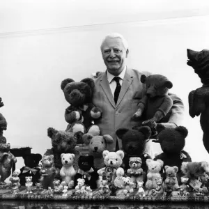 The Colonel and his Teddy Bears Print, December 1969