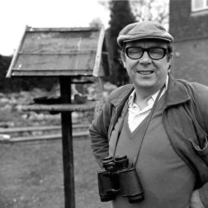Comedian Eric Morecambe seen here at his Hertfordshire home 1971 71-12050-007