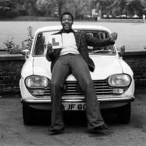 Comedian Lenny Henry, 18, who stars in The Fosters Comedian Lenny Henry, 18, who stars in The Fosters