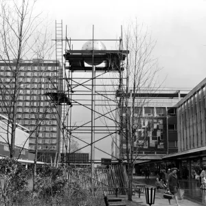 The construction of the town centre clock in Basildon, Essex. 12th March 1966 The construction of the town centre clock in Basildon, Essex. 12th March 1966