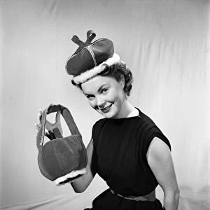 Coronation Headgear. Hat fashion for coronation year : January 1953. January 1953 D286