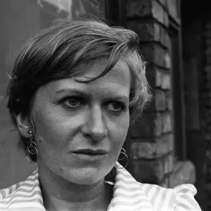 Coronation Street producer Susi Hush on the set of the soap. 14th August 1974 Coronation Street producer Susi Hush on the set of the soap. 14th August 1974
