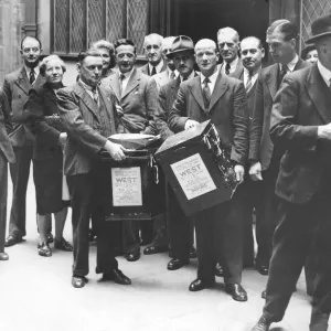 Coventrys town clerk Mr Fred Smith(right) and the scrutineers taking the Coventry Coventrys town clerk Mr Fred Smith(right) and the scrutineers taking the Coventry