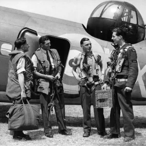 The crew of a Lockheed Hudson Mark I, N7318, of No. 206 Squadron RAF which rescued The crew of a Lockheed Hudson Mark I, N7318, of No. 206 Squadron RAF which rescued