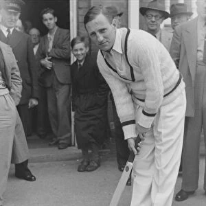 Cricket Len Hutton 24 / 7 / 1951 Staff Photographer Adams B3523 / 3