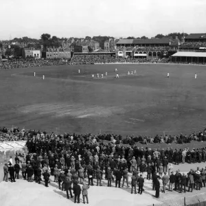 1925 Print: Test Match Attendance at the Oval 1925 Print: Test Match Attendance at the Oval