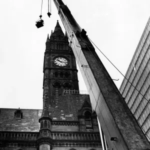 The crumbling stonework of Middlesbrough Town Hall came under the experts eye The crumbling stonework of Middlesbrough Town Hall came under the experts eye