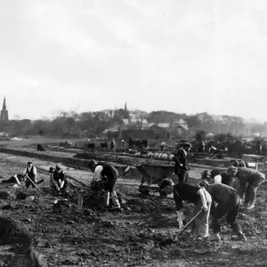 Cutting a new road, Manchester to Liverpool Print (1927) Cutting a new road, Manchester to Liverpool Print (1927)