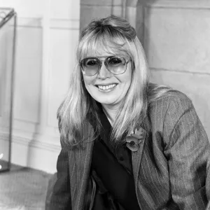Cynthia Lennon, poses for photographs, 10th November 1984 Cynthia Lennon, poses for photographs, 10th November 1984