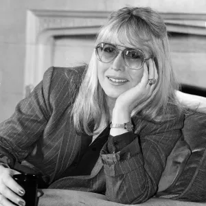 Cynthia Lennon, poses for photographs, 10th November 1984 Cynthia Lennon, poses for photographs, 10th November 1984