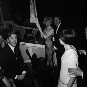 Daily Mirror Golden Ball. Sandie Shaw, Kathy Kirby and Des O