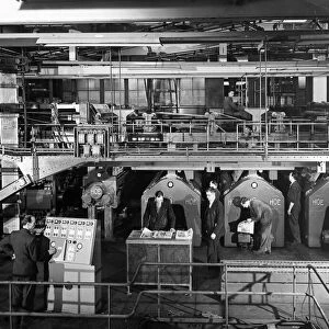 The Daily Mirror printing presses at Stamford Street. April 1954 P044528
