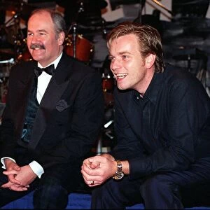 Daily Record Editor Terry Quinn with Ewan McGregor February 1998 Scottish Film