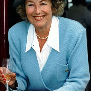 Dame Vera Lynn at Hampton Court Flower Show - 05 / 07 / 1994