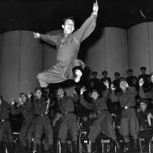 Dancers from the Red Army Dancers perform at the Albert Hall - Leaping high 1963 Dancers from the Red Army Dancers perform at the Albert Hall - Leaping high 1963
