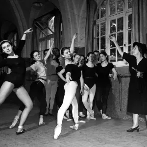 Dancing - Dancers - Ballet 78 year old Russian Princess, Mathilde Kschesinska Dancing - Dancers - Ballet 78 year old Russian Princess, Mathilde Kschesinska