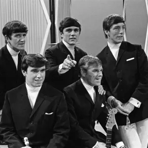 Die Dave Clark Five. Hinten rechts von links nach rechts Rick Huxley, David Clarke und Mike Smith Die Dave Clark Five. Hinten rechts von links nach rechts Rick Huxley, David Clarke und Mike Smith
