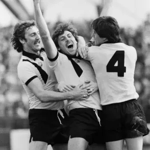 Dave Swindlehurst of Crystal Palace celebrates with Jim Cannon Dave Swindlehurst of Crystal Palace celebrates with Jim Cannon