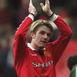 David Beckham celebrando después de que Manchester United derrotó a Southampton en febrero de 1999. David Beckham celebrando después de que Manchester United derrotó a Southampton en febrero de 1999.