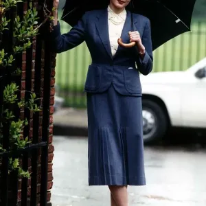 Deborah Barrymore daughter of Roger Moore April 1989 DBase Deborah Barrymore daughter of Roger Moore April 1989 DBase