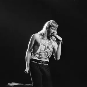 Def Leppard, the first headlining act at play at The Forum Def Leppard, the first headlining act at play at The Forum