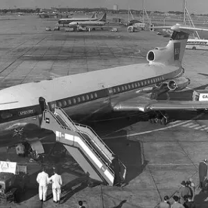 DeHavilland Trident 1C at Heathrow Airport in the colour scheme of Aircraft DeHavilland DeHavilland Trident 1C at Heathrow Airport in the colour scheme of Aircraft DeHavilland