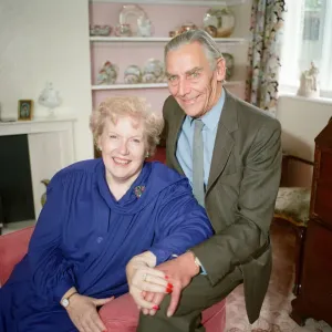 Denise Robertson feature. 27th October 1989 Denise Robertson feature. 27th October 1989